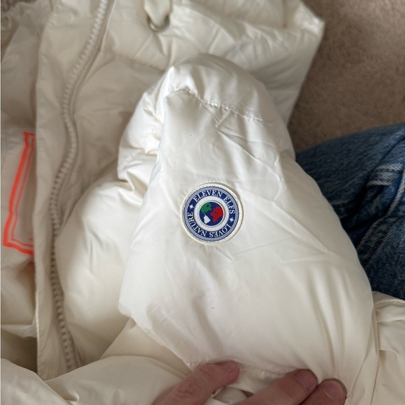 Eleven Elf’s- Ivory Ivy Short Vegan Down Puffer Hooded Zip Up Jacket - Picture 8 of 10